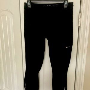Nike 3 quarter leggings